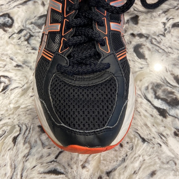 ASICS sneakers. Size 10. Good condition. Lite wear - Picture 2 of 6